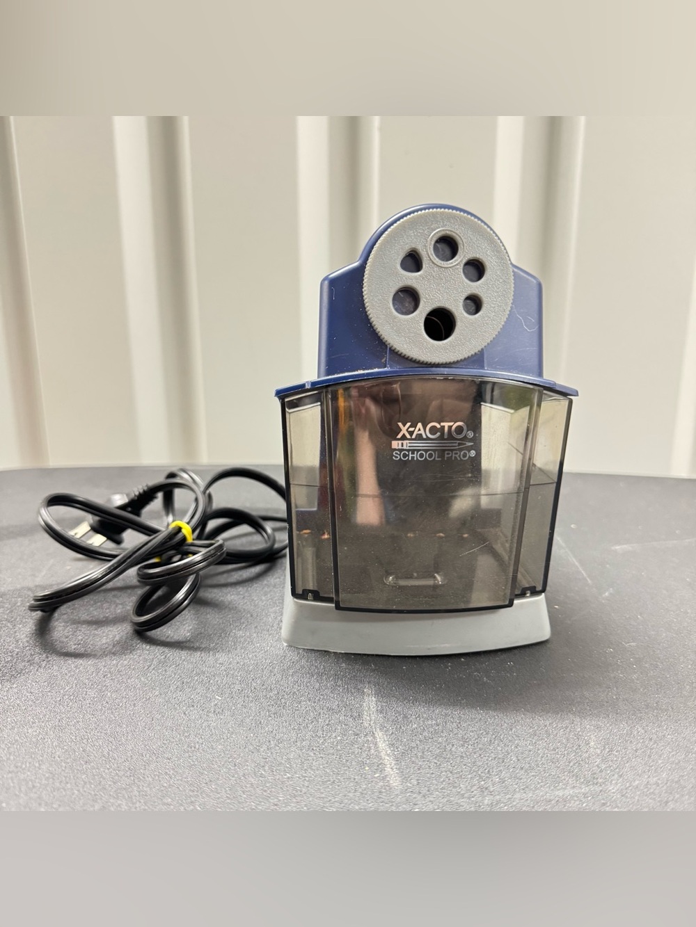 X-Acto School Pro Electric Pencil Sharpener Blue